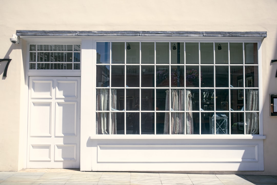 commercial window tinting orlando  